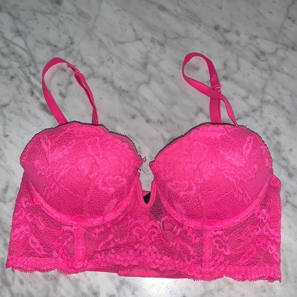 La Senza- bright pink lace bra - Picture 1 of 4